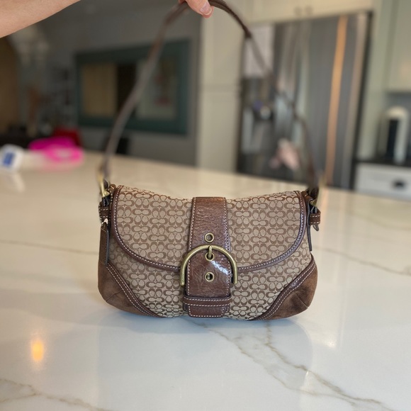 Coach Handbags - Small Coach Purse